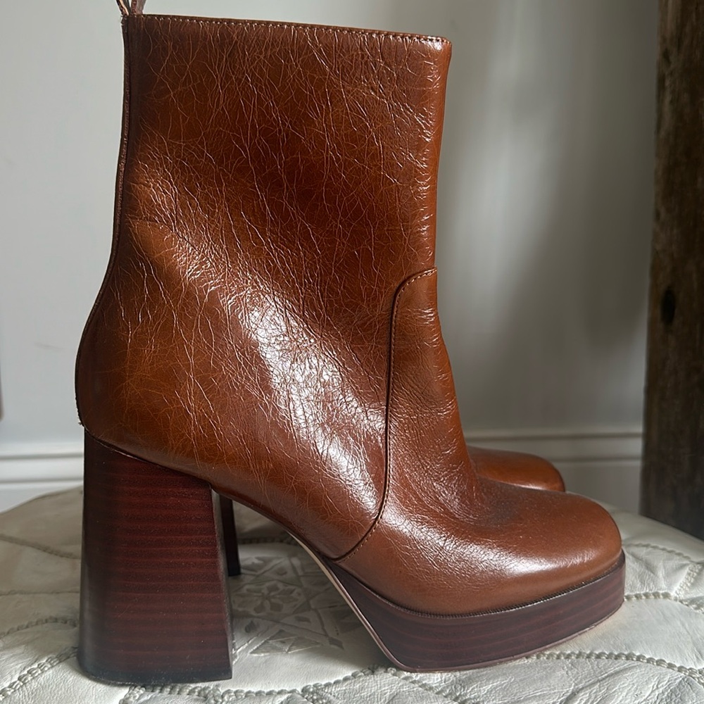 Marc Fisher LTD. 8.5 brown boots